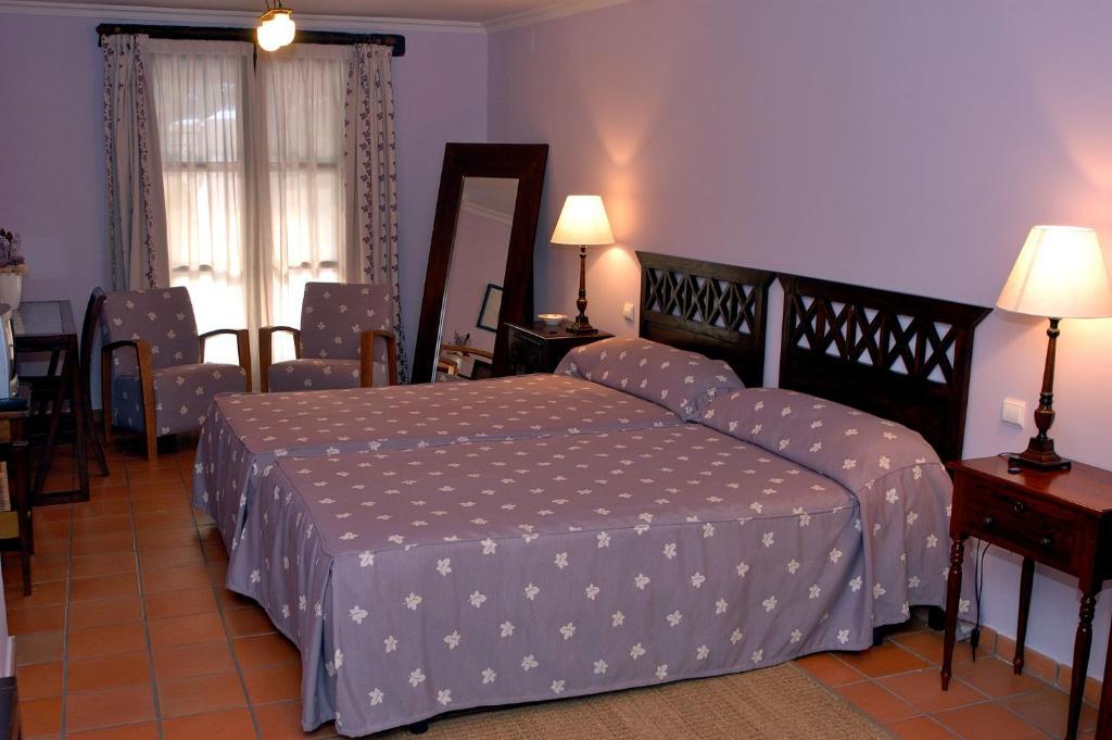 Posada Real Del Pinar Pozal de Gallinas Kamer foto